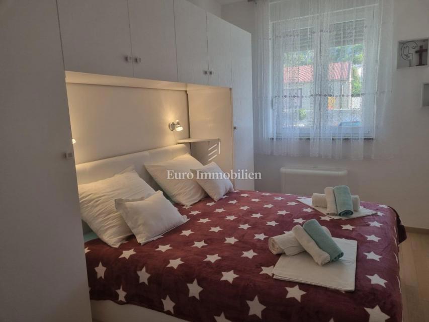 Appartement À vendre - LIČKO-SENJSKA SENJ