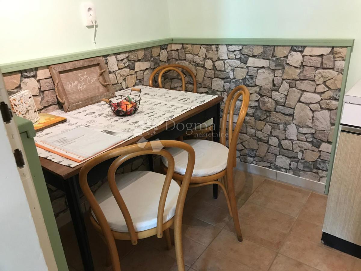 Kuća Na prodaju - PRIMORSKO-GORANSKA NOVI VINODOLSKI