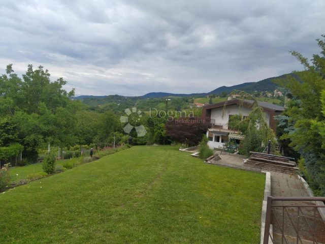 Dom na predaj 254 m² – Jastrebarsko