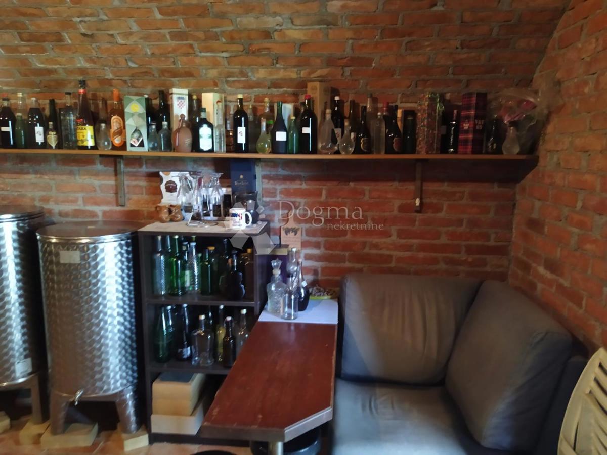 Kuća Na prodaju - ZAGREBAČKA JASTREBARSKO
