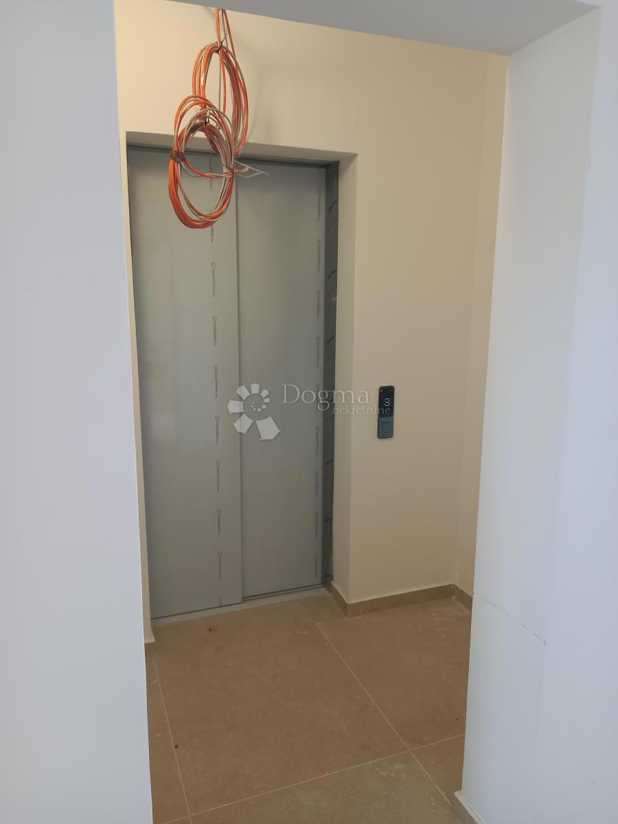 Flat For sale - ISTARSKA TAR-VABRIGA