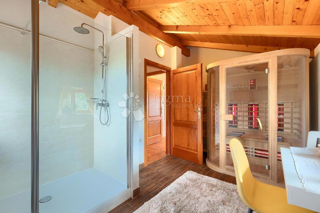 Haus Zu verkaufen - ISTARSKA SVETVINČENAT