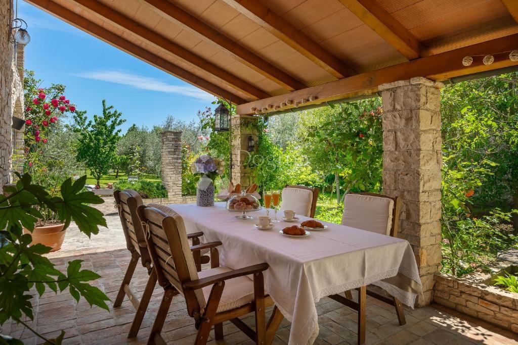 Haus Zu verkaufen - ISTARSKA SVETVINČENAT