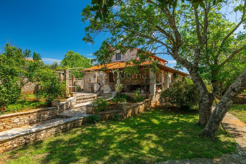 Haus Zu verkaufen - ISTARSKA SVETVINČENAT