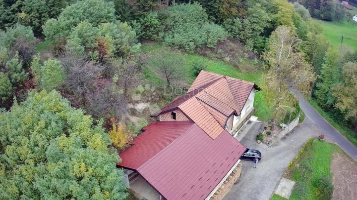 Maison À vendre - Krapinsko-zagorska Pregrada - foto 3/33