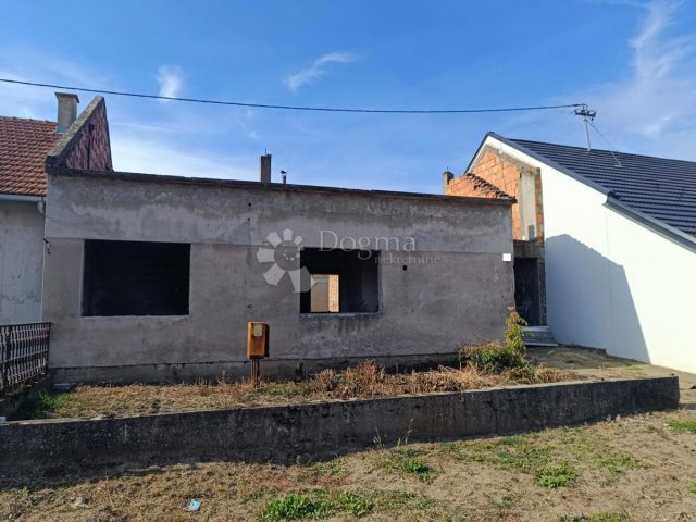 Dům na prodej 148 m² – Osijek