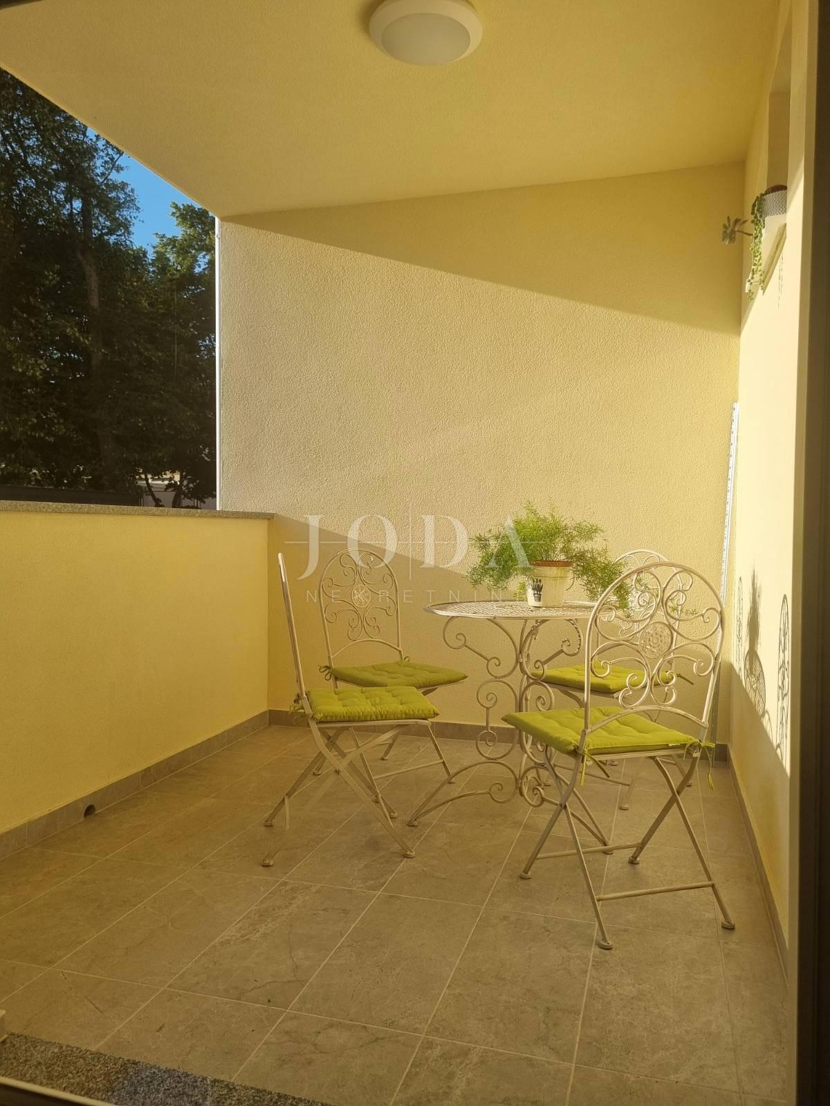 Flat For sale - LIČKO-SENJSKA SENJ