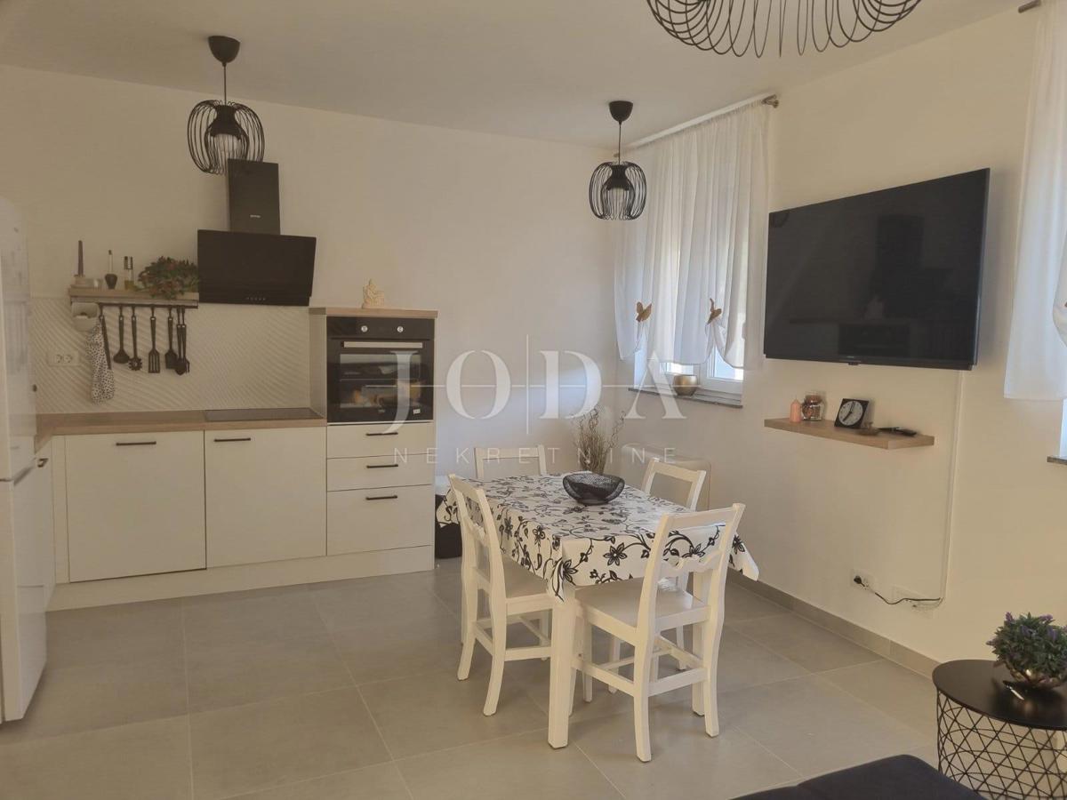 Flat For sale - LIČKO-SENJSKA SENJ