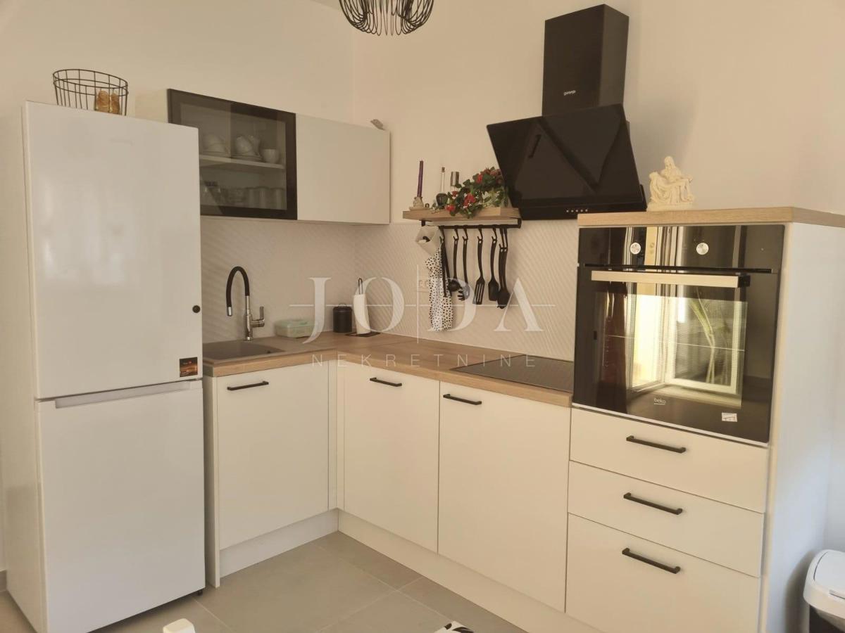 Flat For sale - LIČKO-SENJSKA SENJ