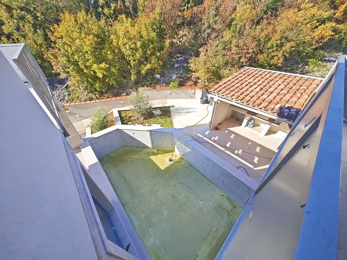 Casa In vendita - PRIMORSKO-GORANSKA KRK
