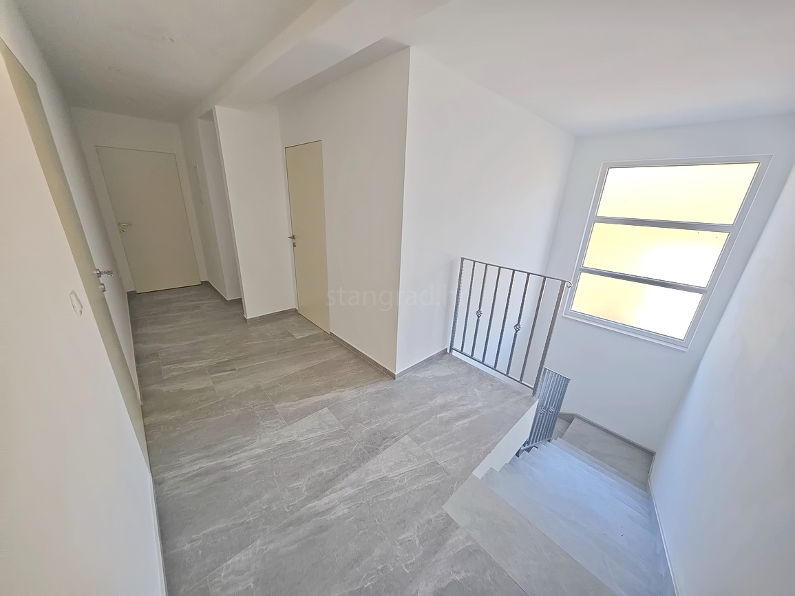 Casa In vendita - PRIMORSKO-GORANSKA KRK