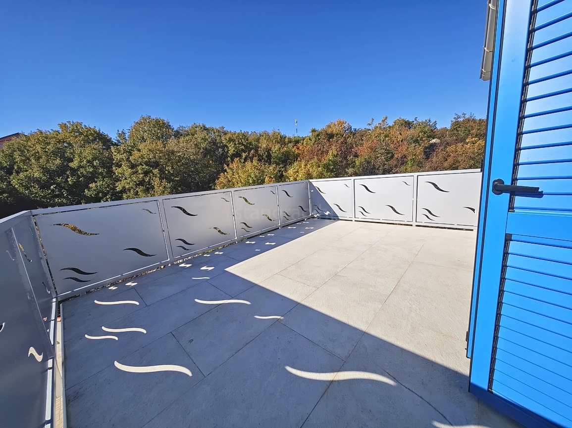 Casa In vendita - PRIMORSKO-GORANSKA KRK