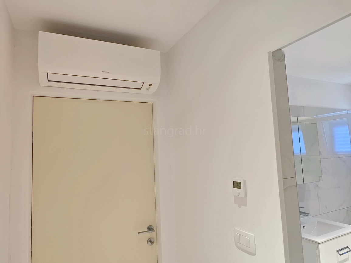 Casa In vendita - PRIMORSKO-GORANSKA KRK