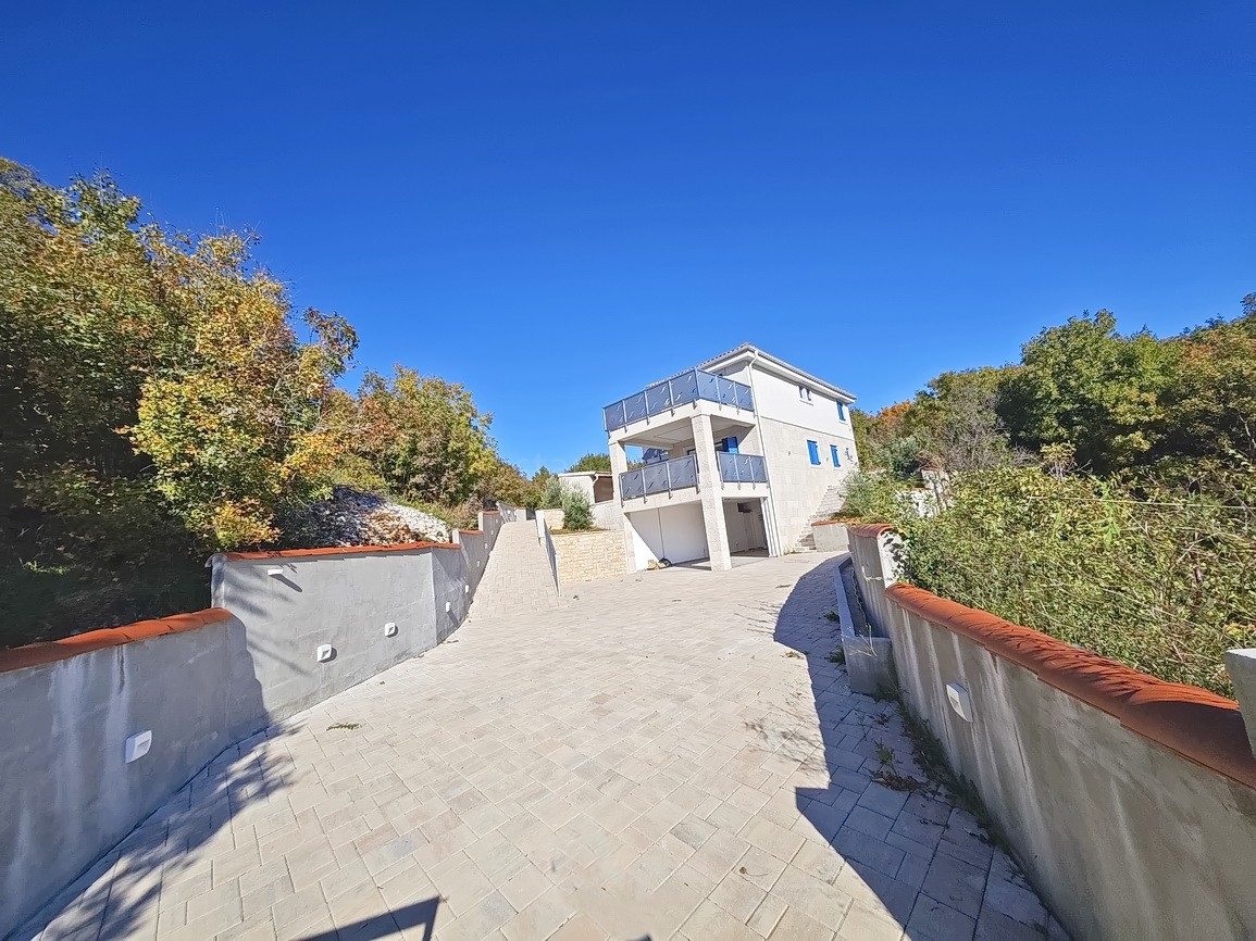 Casa In vendita - PRIMORSKO-GORANSKA KRK