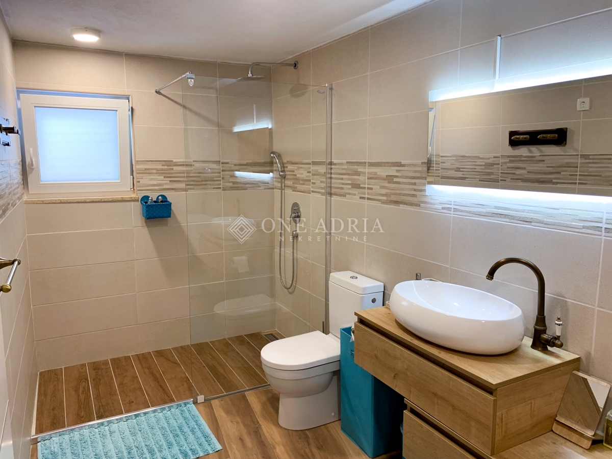 Casa In vendita - PRIMORSKO-GORANSKA KRK