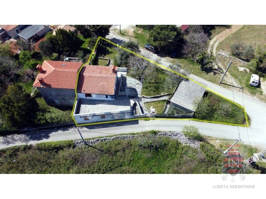 Maison À vendre - ISTARSKA RAŠA
