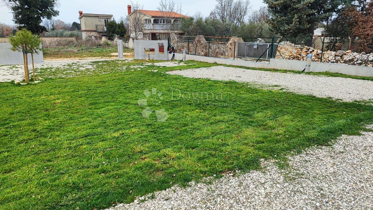 Land For sale - ISTARSKA VODNJAN