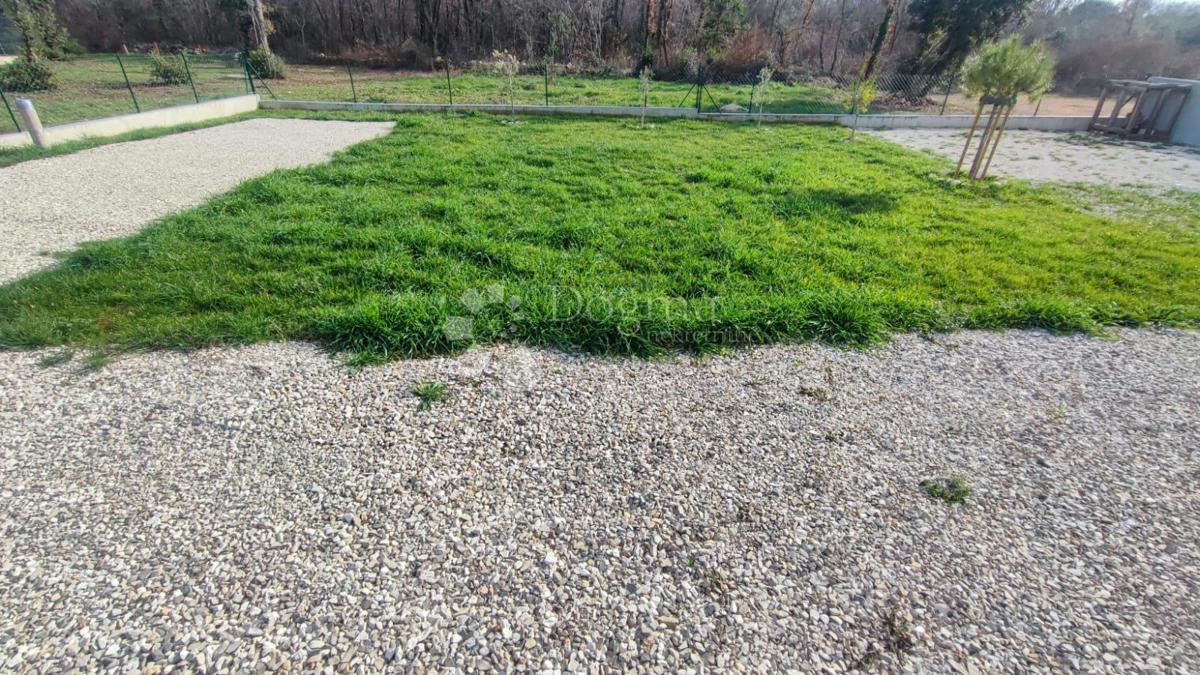 Land For sale - ISTARSKA VODNJAN