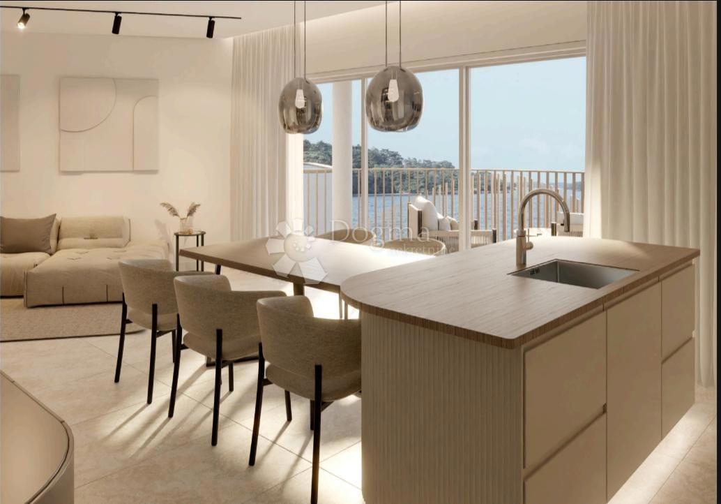 Flat For sale - ŠIBENSKO-KNINSKA ROGOZNICA