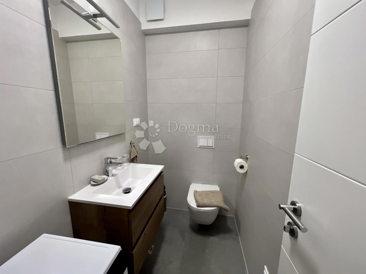 Flat For sale - SPLITSKO-DALMATINSKA TROGIR
