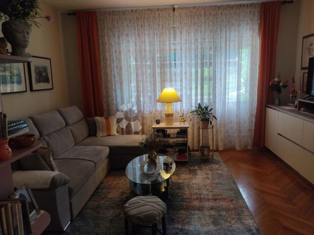 Apartmán na predaj 69 m² – Pula