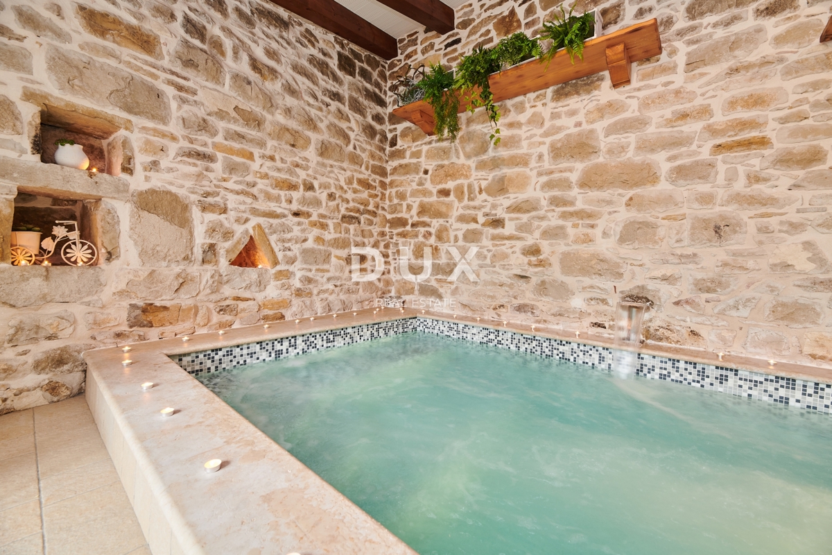 Casa In vendita - ISTARSKA GRAČIŠĆE