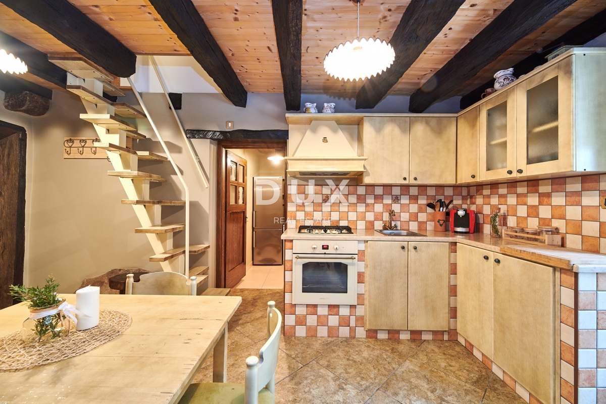 Casa In vendita - ISTARSKA GRAČIŠĆE