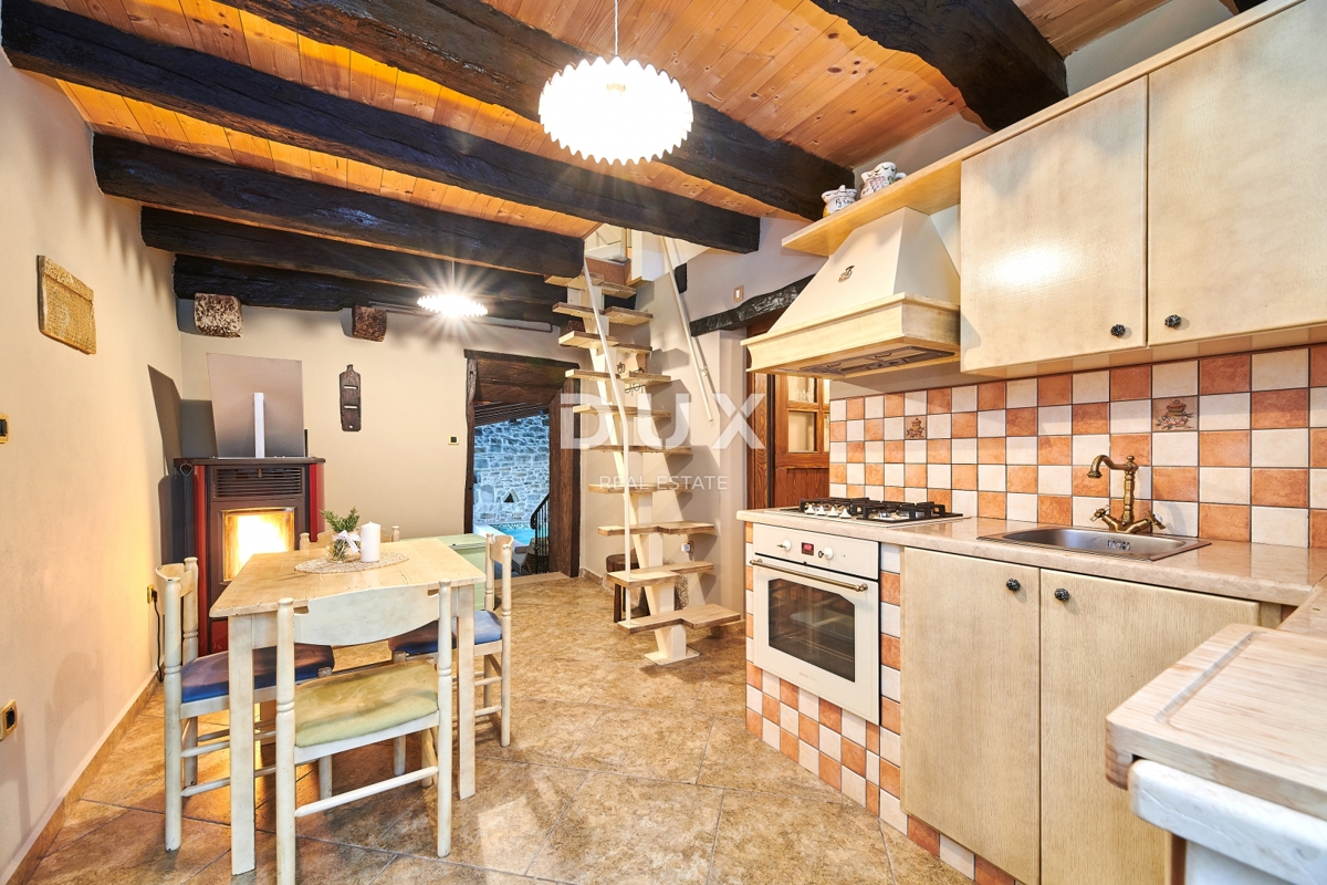 Casa In vendita - ISTARSKA GRAČIŠĆE