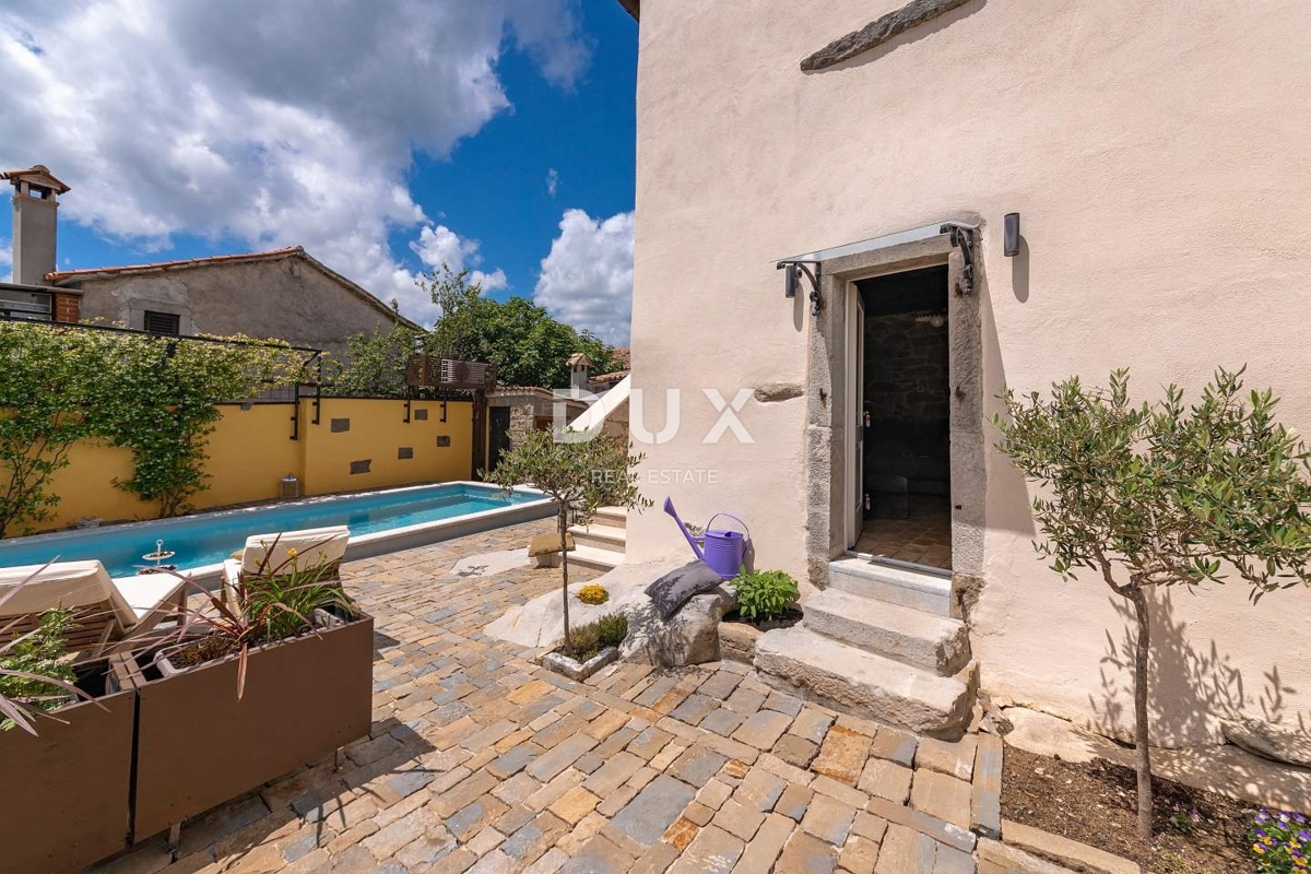 Casa In vendita - ISTARSKA GRAČIŠĆE