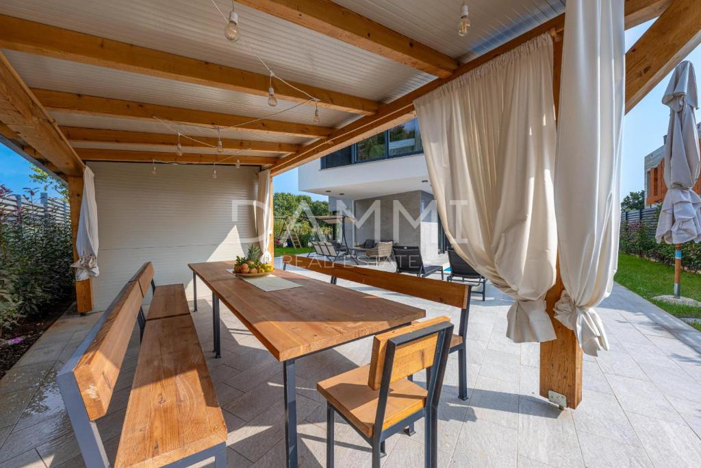 Casa In vendita - ISTARSKA MEDULIN