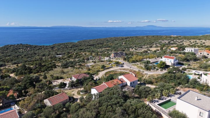 Land for sale 746 m² – Novalja