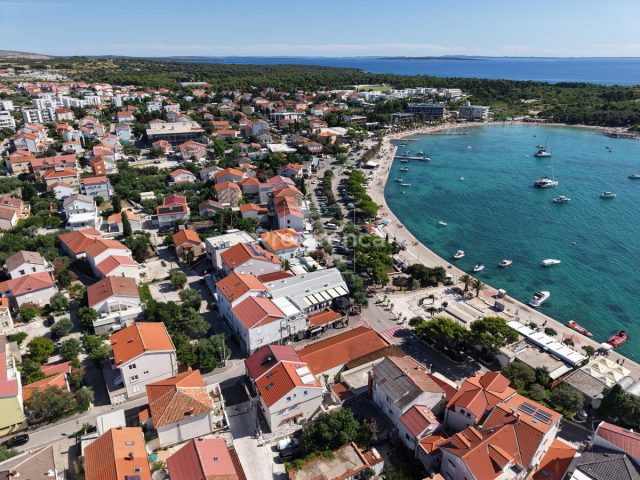 Land for sale 568 m² – Novalja