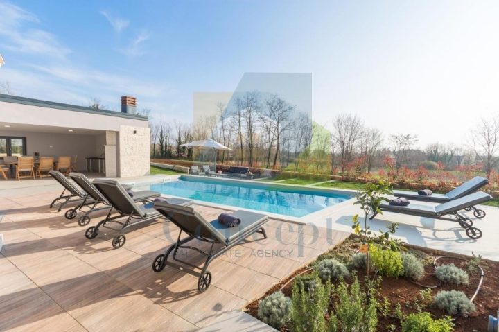 House For sale - Istarska Poreč - foto 3/19