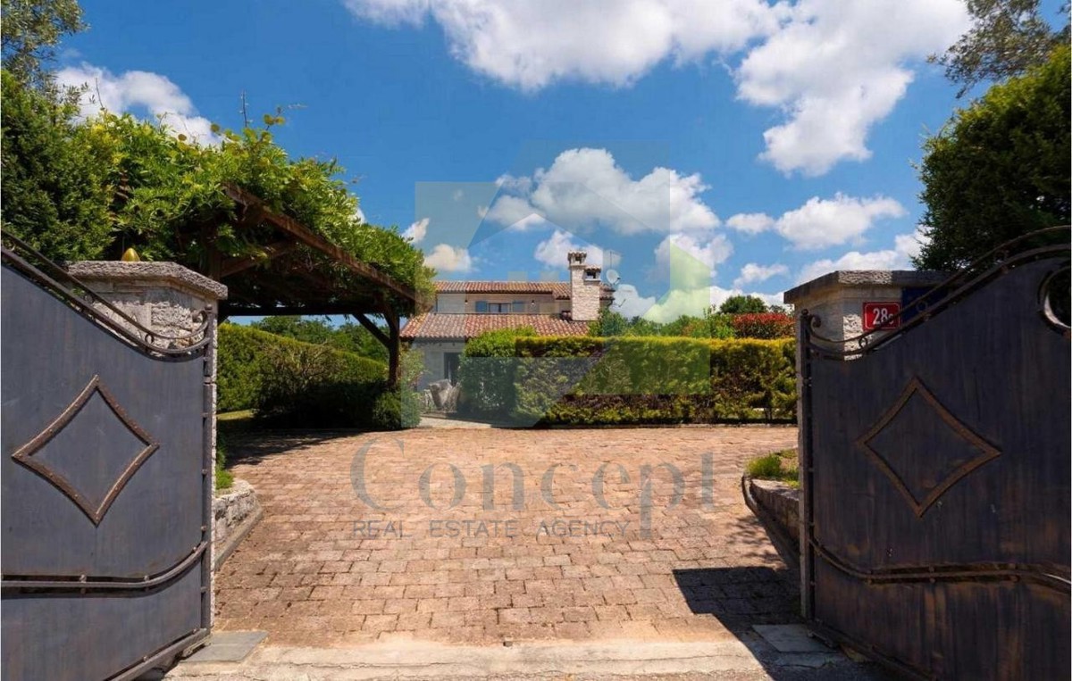 Haus Zu verkaufen - ISTARSKA POREČ