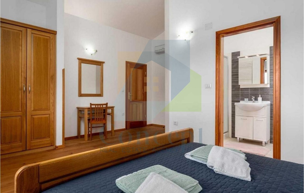 Haus Zu verkaufen - ISTARSKA POREČ