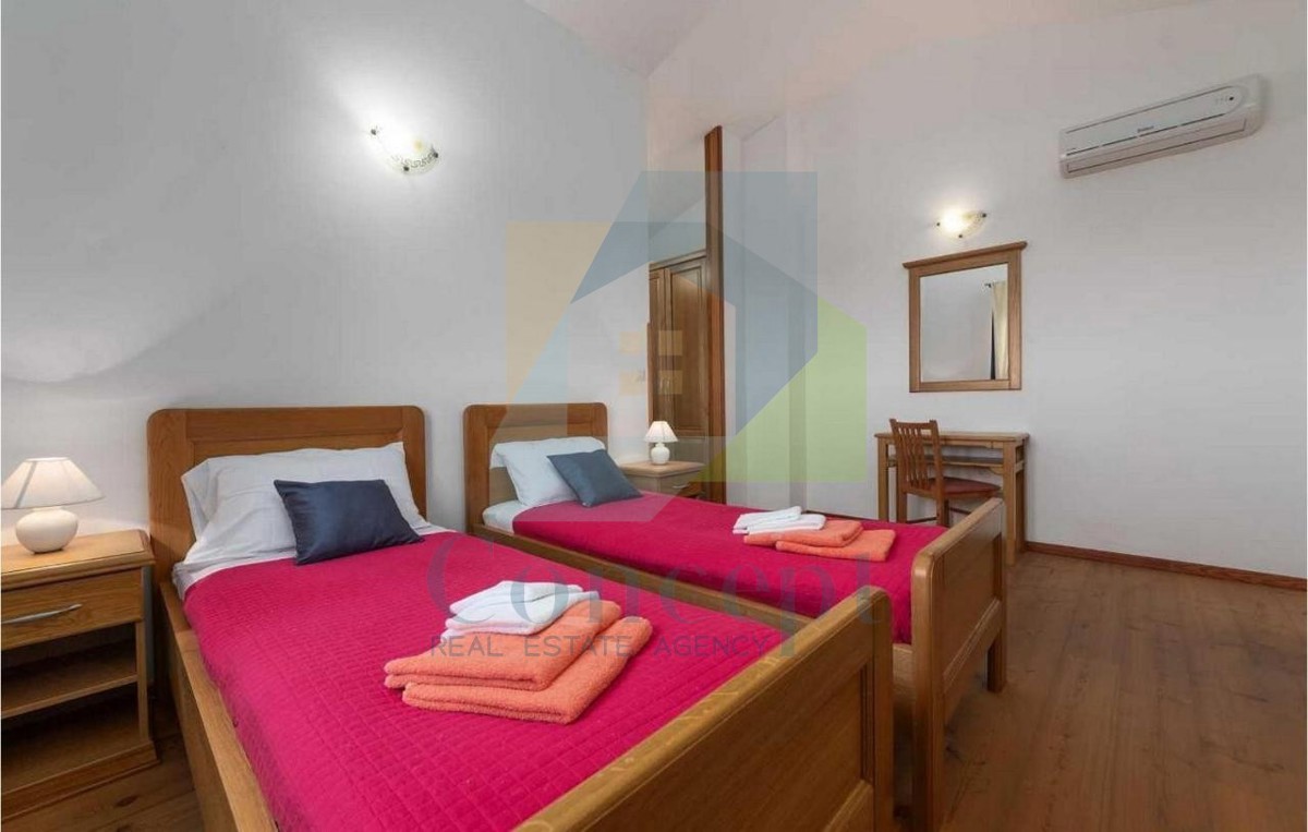 Haus Zu verkaufen - ISTARSKA POREČ