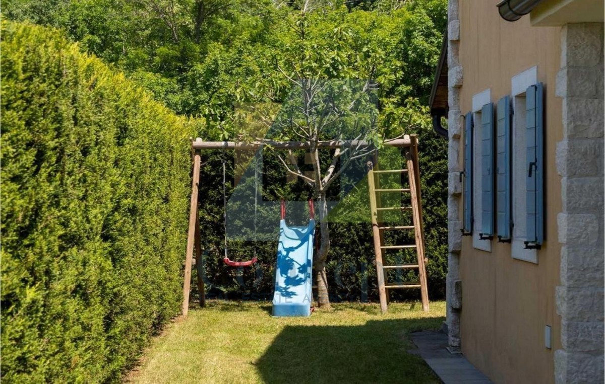 Haus Zu verkaufen - ISTARSKA POREČ