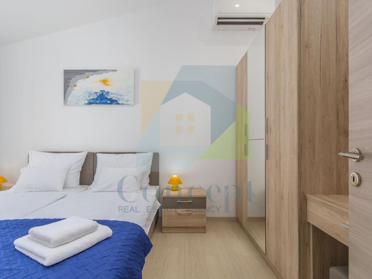 Kuća Na prodaju - ISTARSKA POREČ