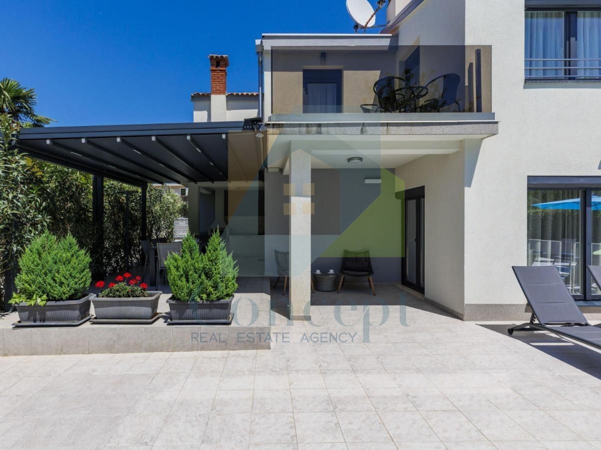 Kuća Na prodaju - ISTARSKA POREČ