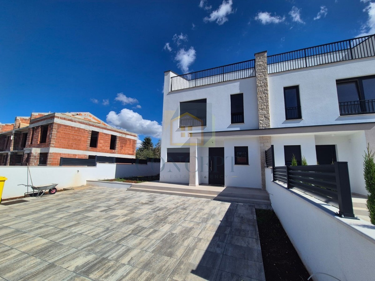 House For sale - Istarska Poreč - foto 2/5
