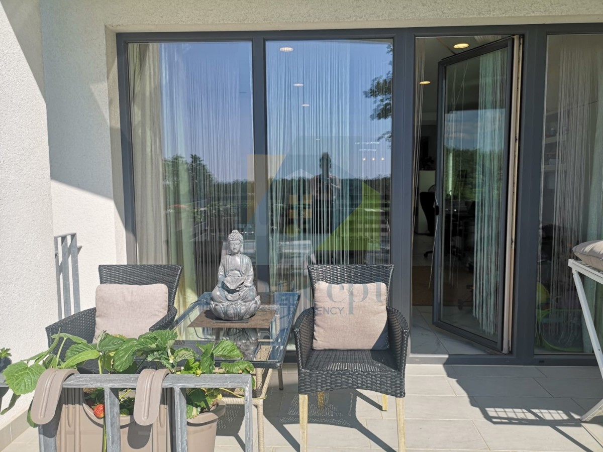 Casa In vendita - ISTARSKA POREČ
