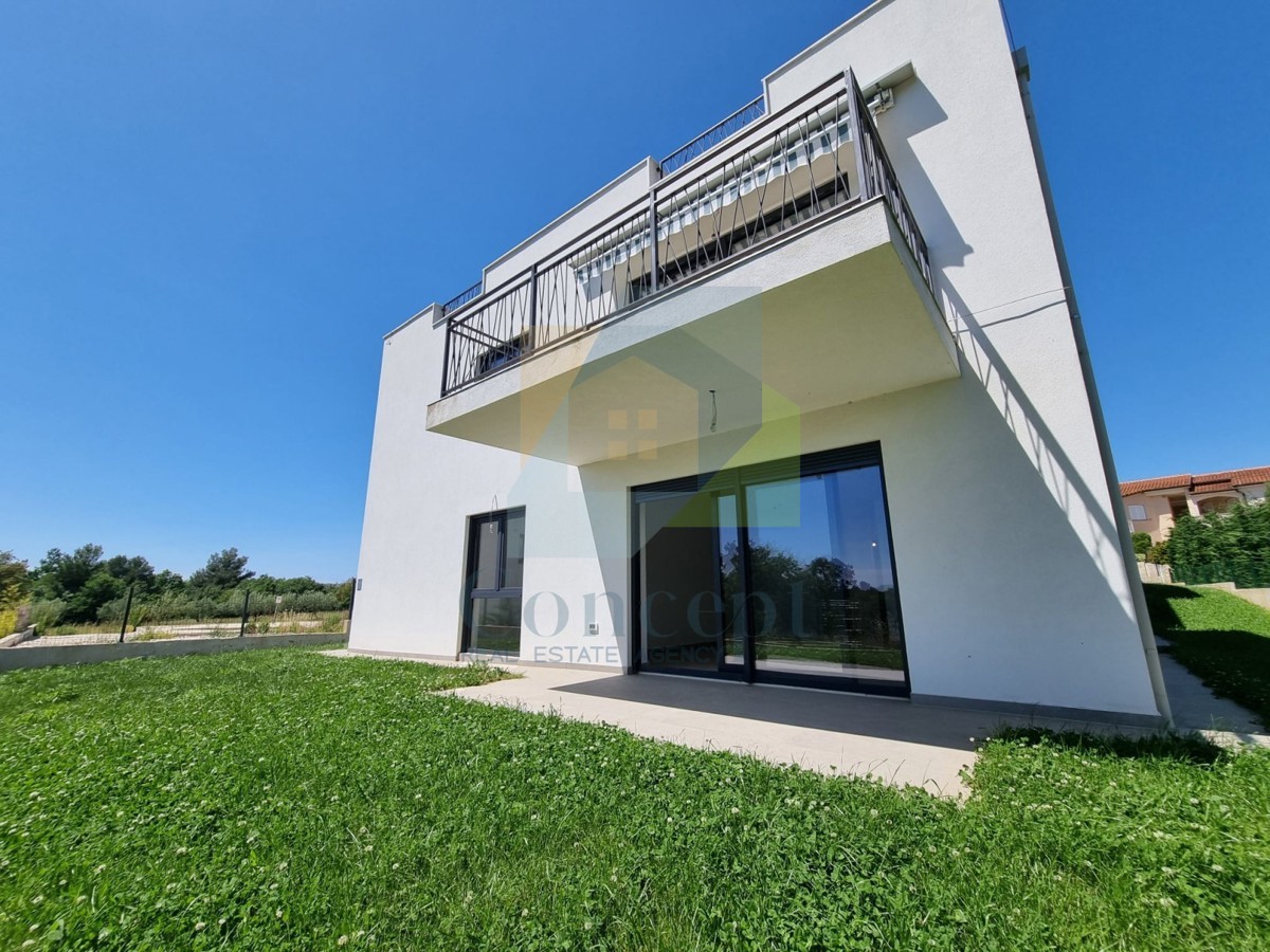 Apartmán Na predaj - ISTARSKA POREČ