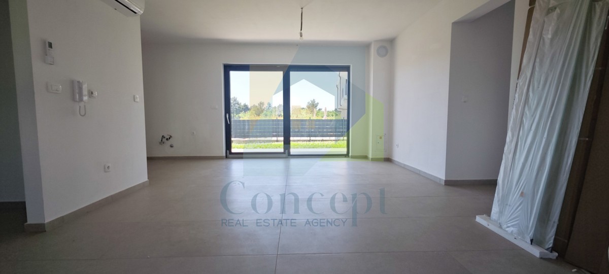 Apartmán Na predaj - ISTARSKA POREČ