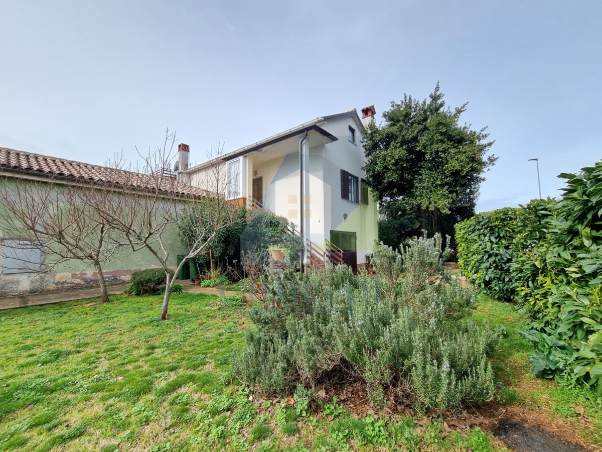 House For sale - Istarska Novigrad - foto 1/6