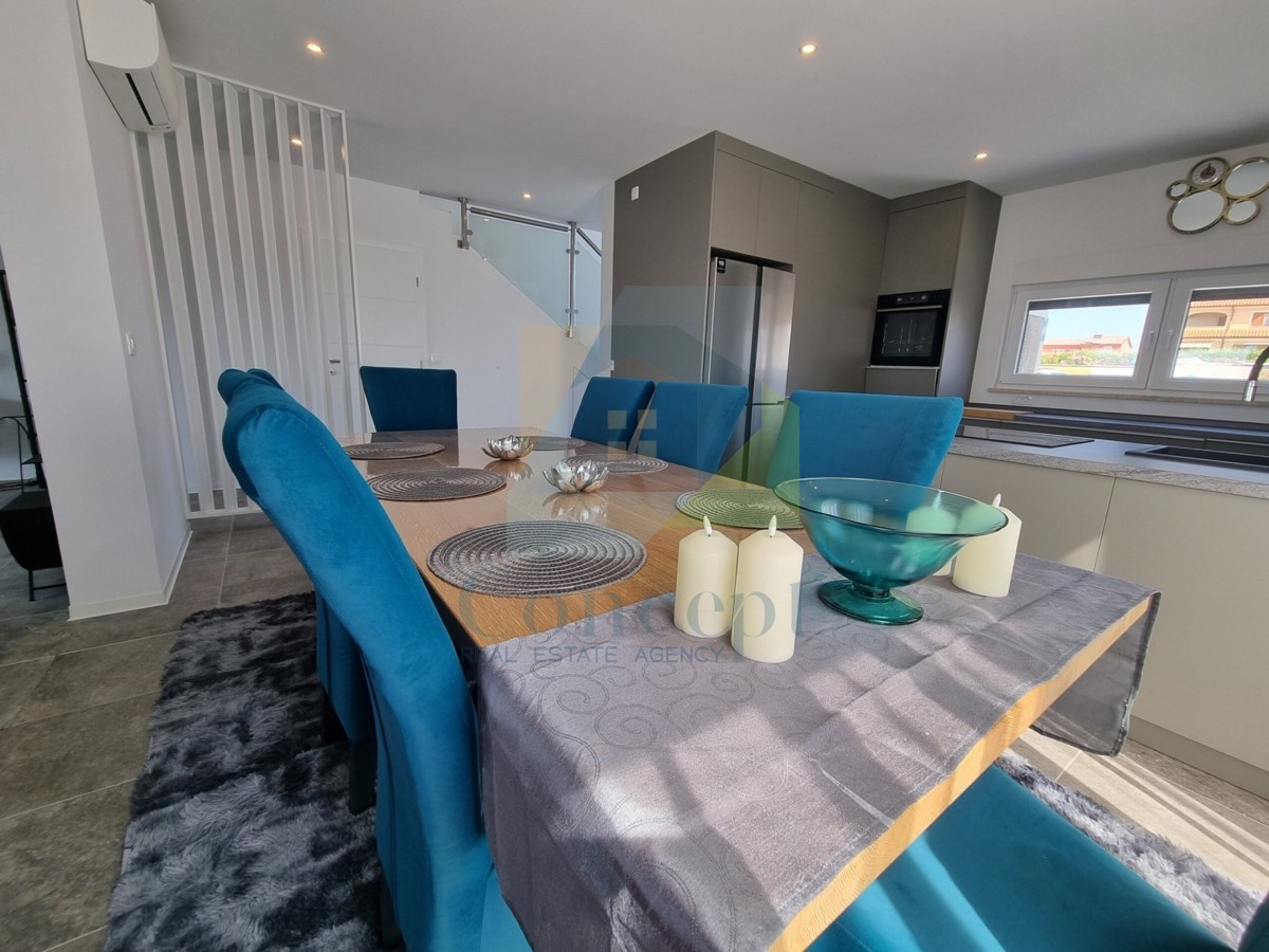 Casa In vendita - ISTARSKA KANFANAR