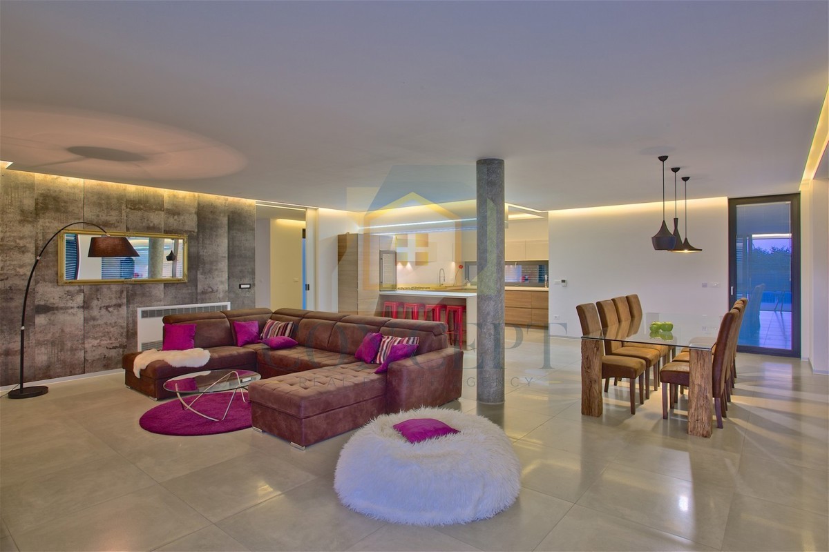 Casa In vendita - ISTARSKA POREČ