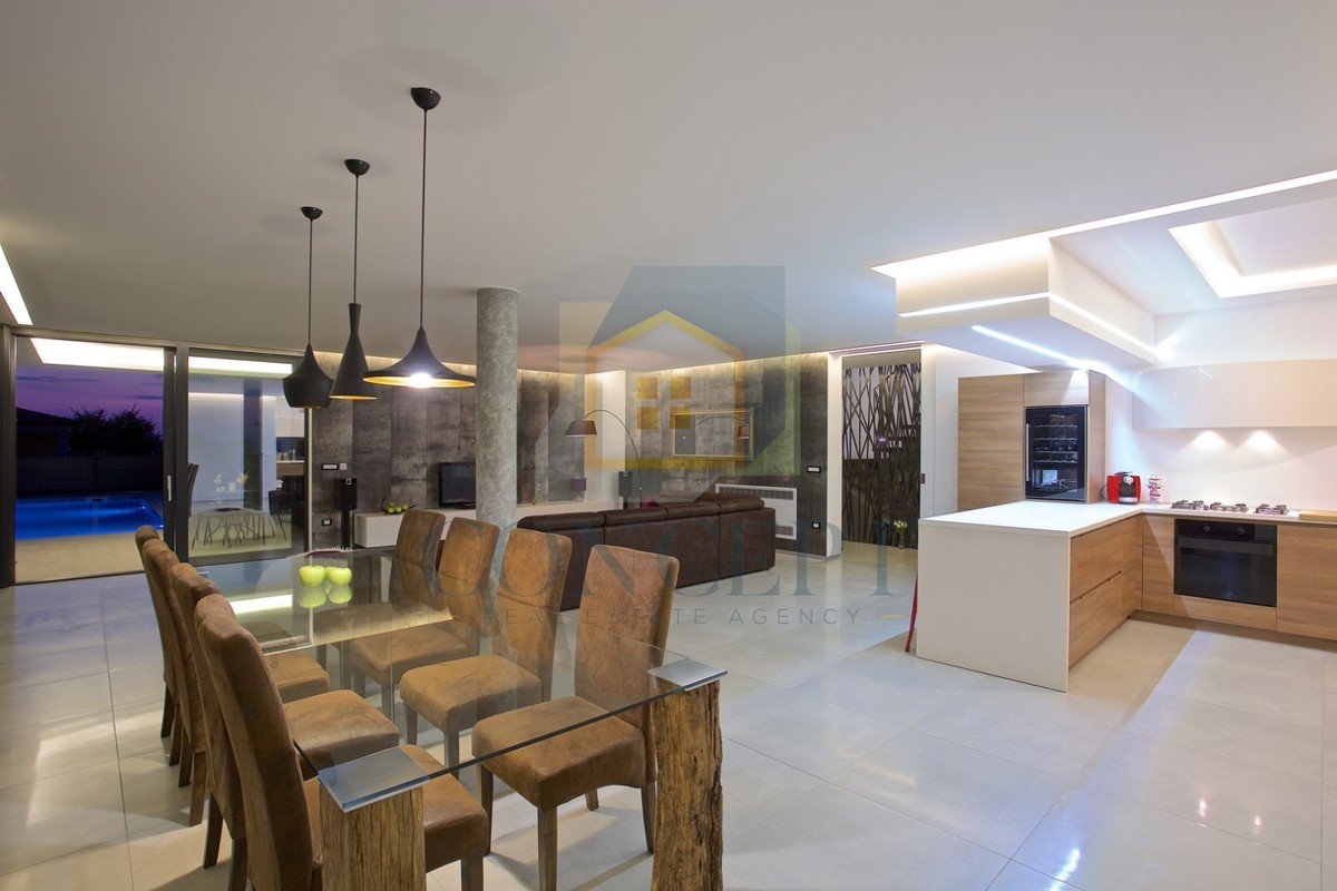 Casa In vendita - ISTARSKA POREČ