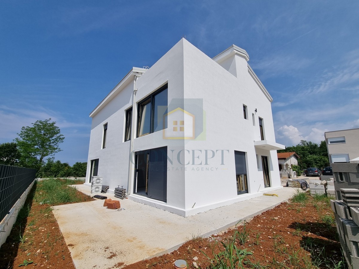 Haus Zu verkaufen - Istarska Poreč - foto 1/22
