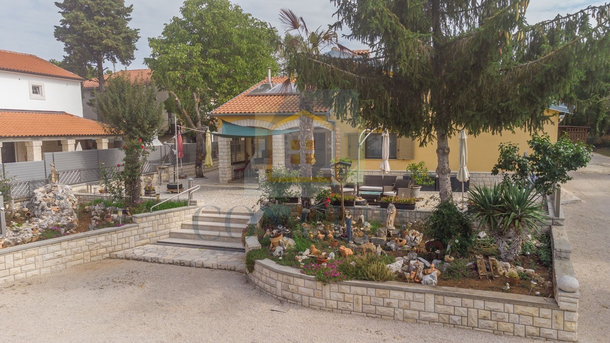 Dom Na predaj - Istarska Poreč - foto 1/31