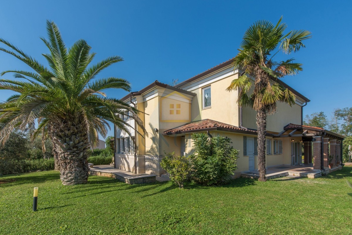 Casa In vendita - Istarska Poreč - foto 1/25